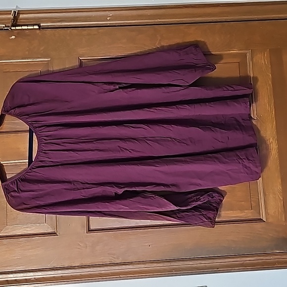 Top - Picture 6 of 8